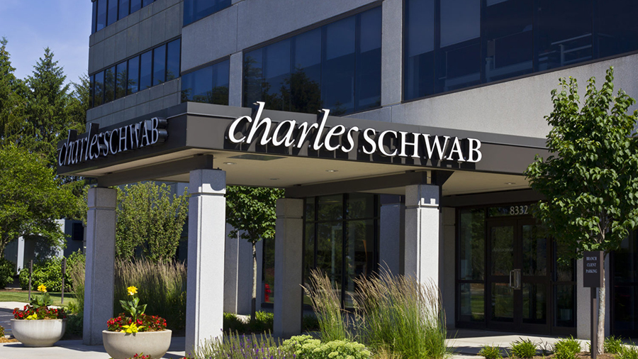 American broker Charles Schwab does not plan to work with cryptocurrencies
