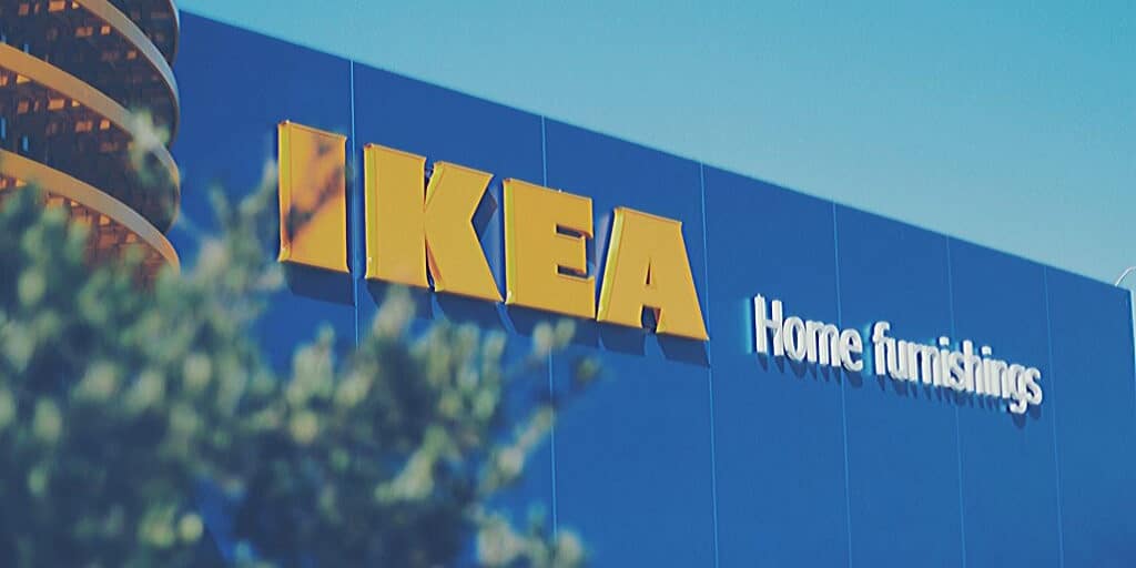 In addition to smart home products such as lamps and curtains, now also smart contracts at IKEA