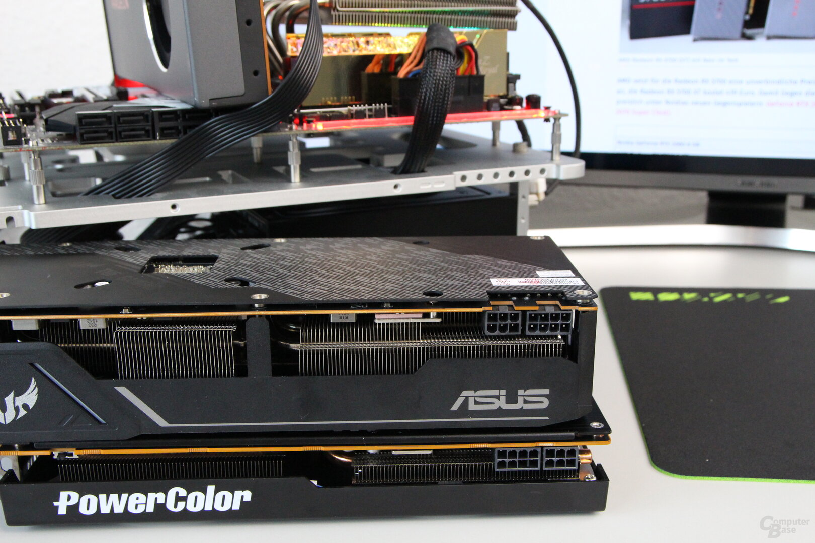 The Asus Radeon RX 5700 TUF and PowerColor Radeon RX 5700 Red Dragon in the test
