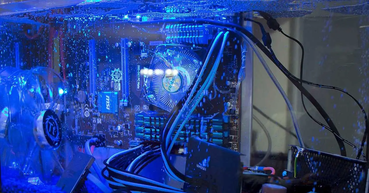 Cool your gaming PC by immersion