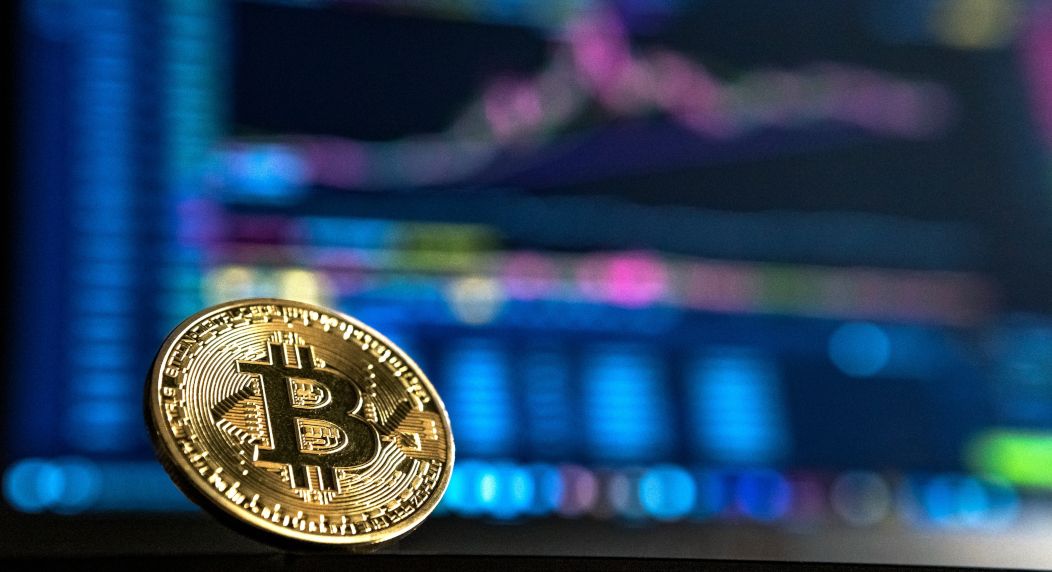 Bitcoin a depășit pragul de 10.000$