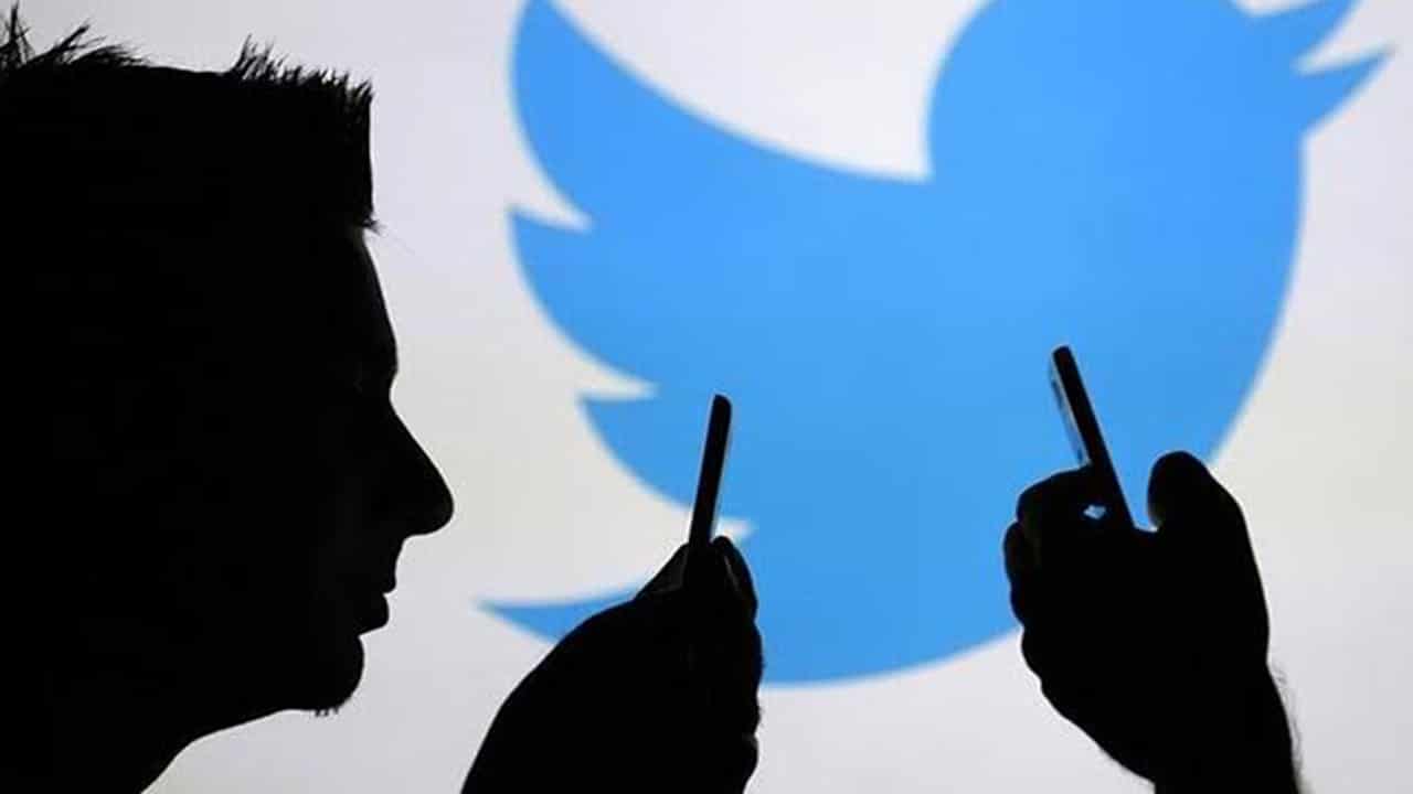 Twitter suspended a large network of fake accounts: they connected phone numbers to users