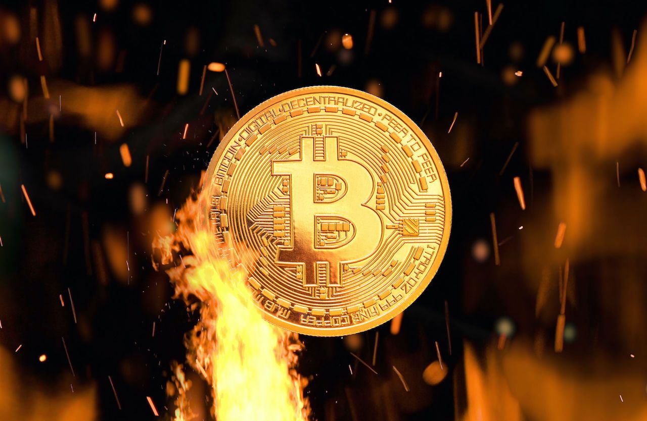 Expert Opinion: Bitcoin (BTC) May Be on the Verge of Bullish Trend in Financial Turmoil!