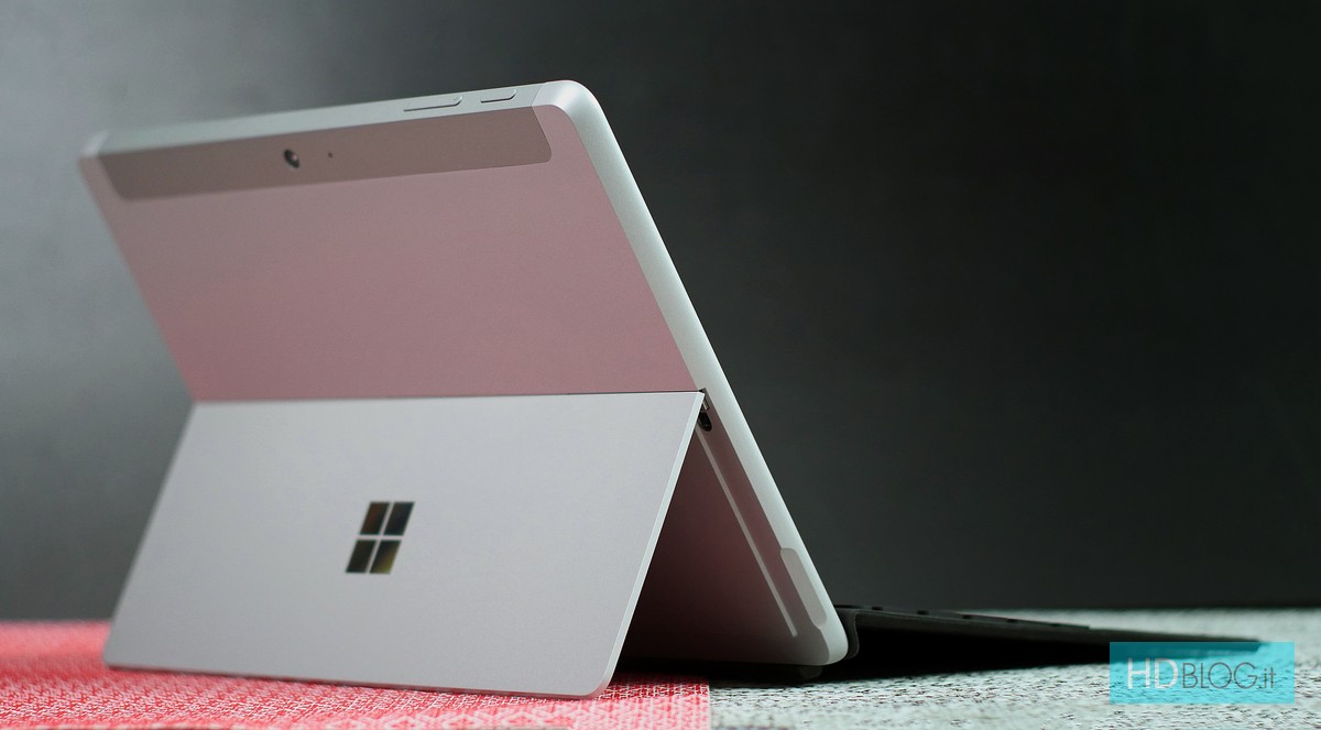 Microsoft Surface Go also with Pentium Gold and met SSD | Rumor