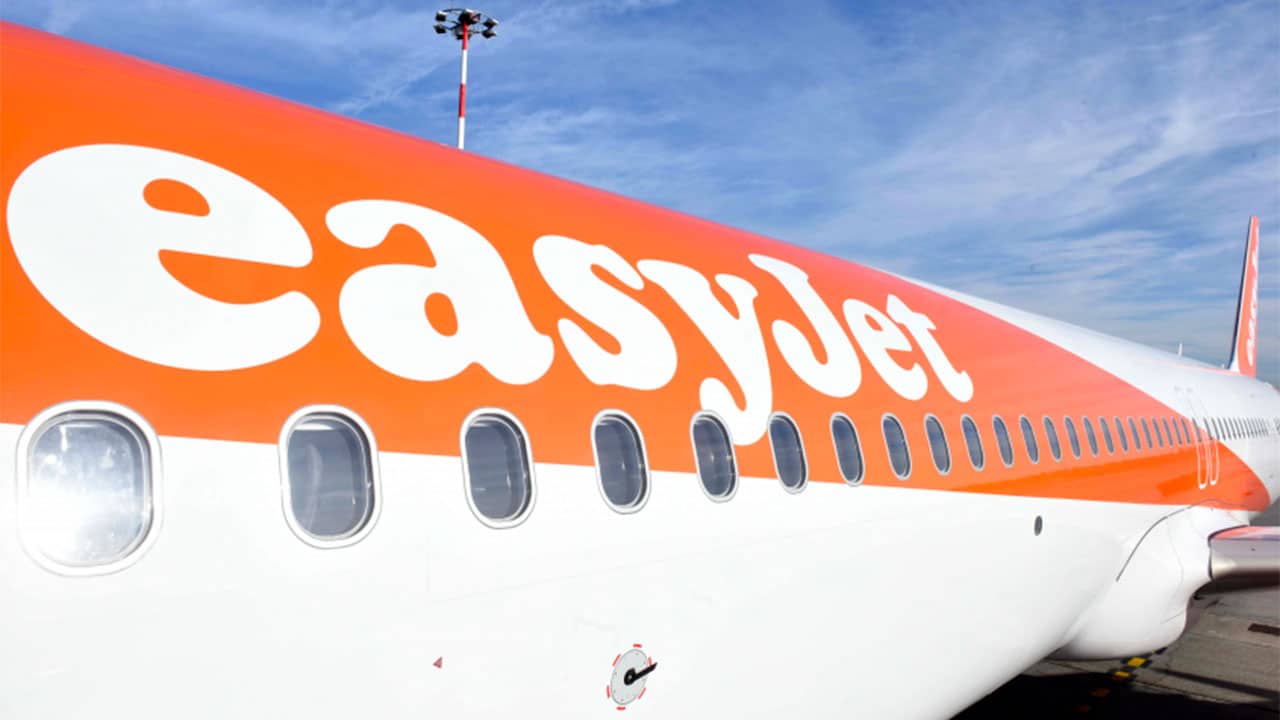 EasyJet under "maxi" hacker attack! Violated data (including credit cards) of over 9 million travelers