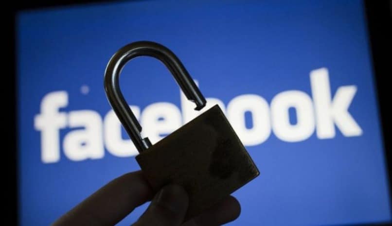 proteger datos privados redes sociales