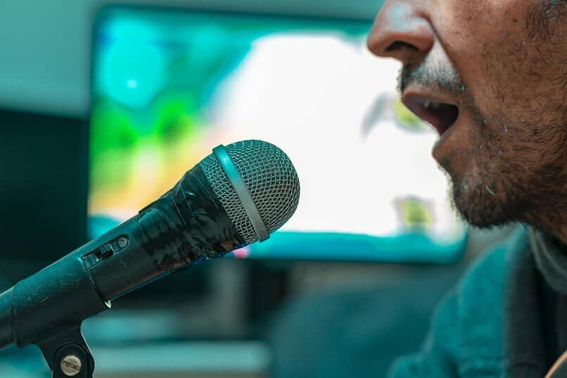 how to sing karaoke with the help of the powerpoint program