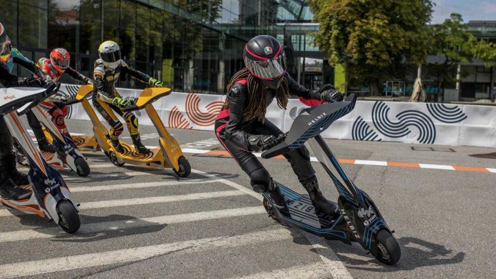 eSkootr, the first international championship of electric scooters