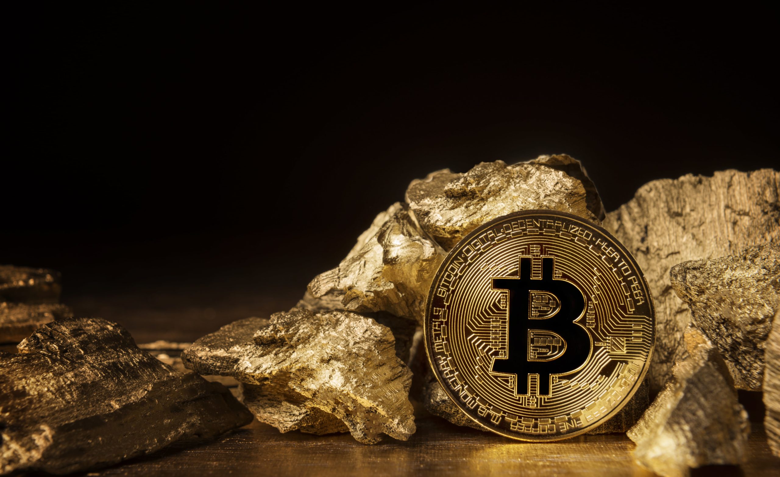 "Bitcoin will replace gold," says a well-known analyst, who likened it to a precious metal