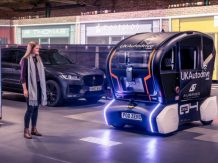 Jaguar technology shows the next movements of autonomous vehicles