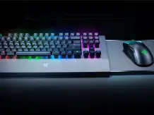 Razer unveiled the official keyboard and mouse for the Xbox One