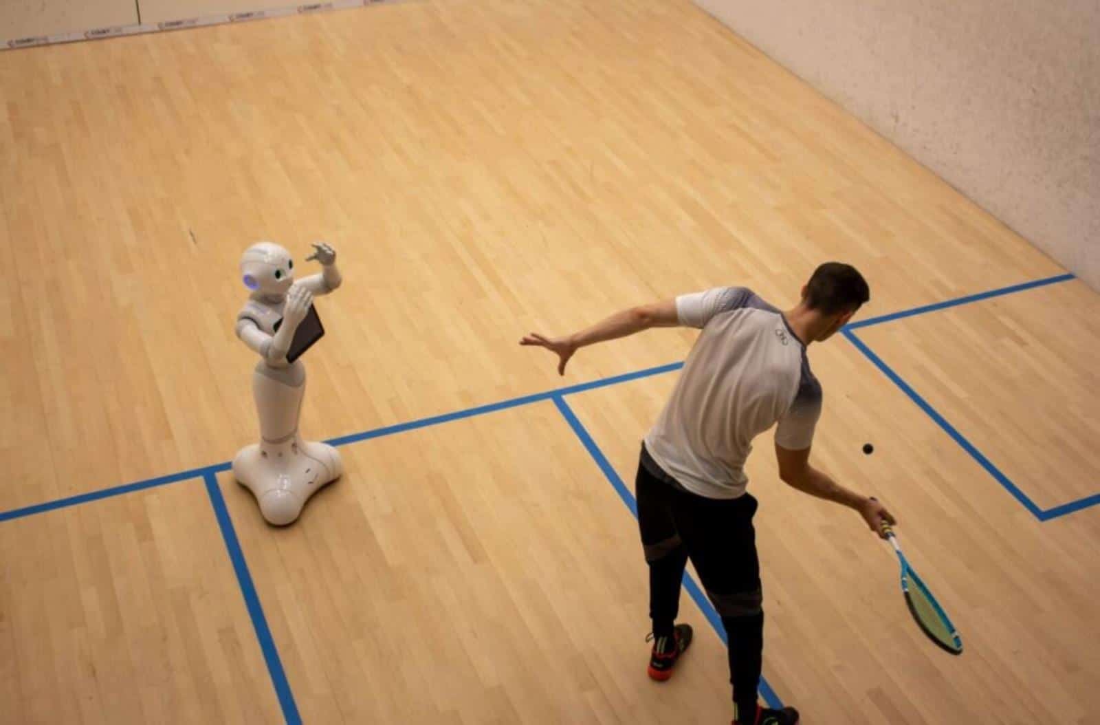 This is the world's first robotic squash trainer
