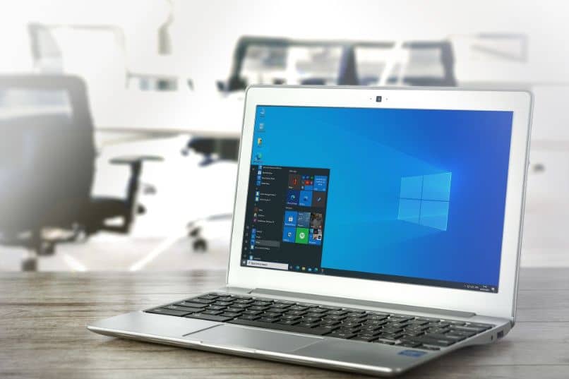 How to Open and Use Windows 10 Snipping Tool - Using Web Extensions