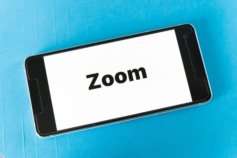 smartphone image with zoom logo