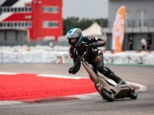 A closer look at the Helbiz 12 kW racing electric scooters