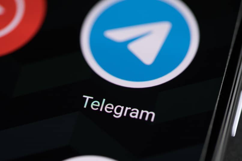 How to Change the Funds of the Chats in Telegram - Customize your Account