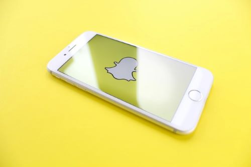 how to flip video for snapchat