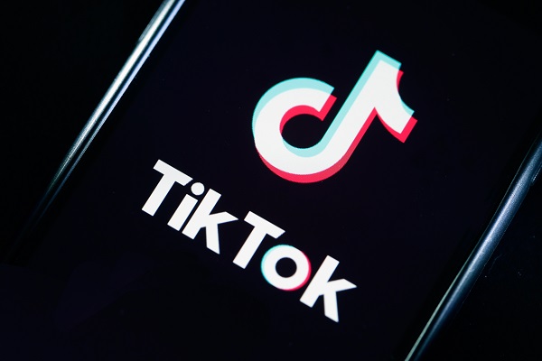 TikTok video catering banner