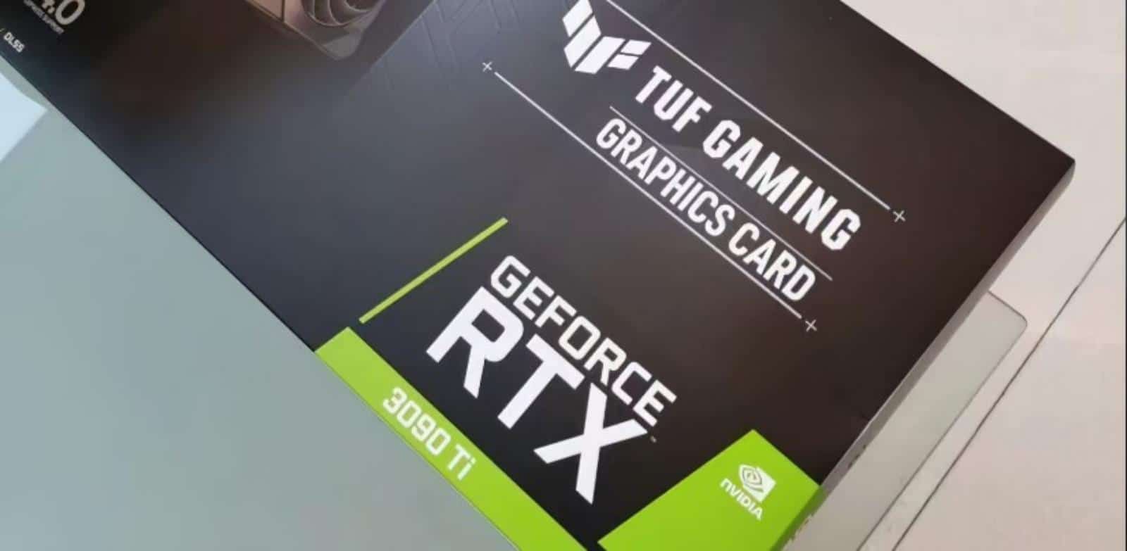 The new NVIDIA flagship in the lens.  What does the GeForce RTX 3090 Ti photo reveal?
