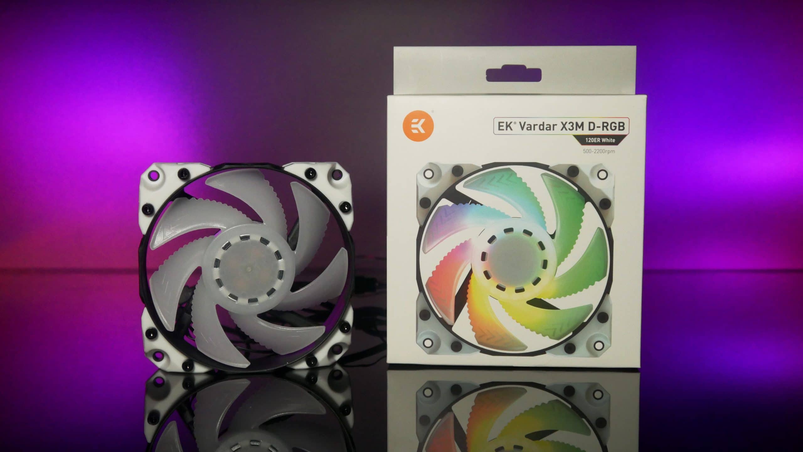 EK Vardar X3M 120 mm D-RGB case fan in the test - very good performance and a bit thicker than the rest
