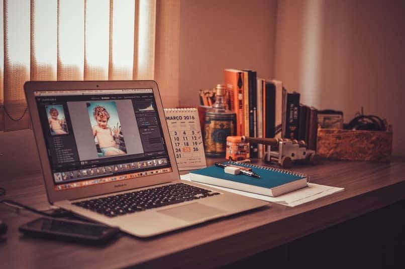 Why isn't Photoshop working on a Chromebook PC?  - How to solve it