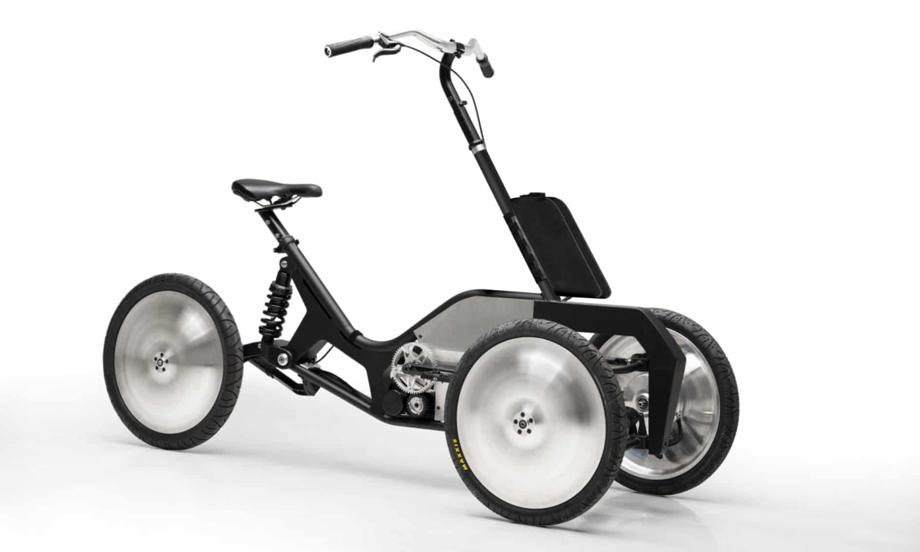 On the Arcimoto MLM tricycle you will feel like in the sharpest turn on a motorcycle