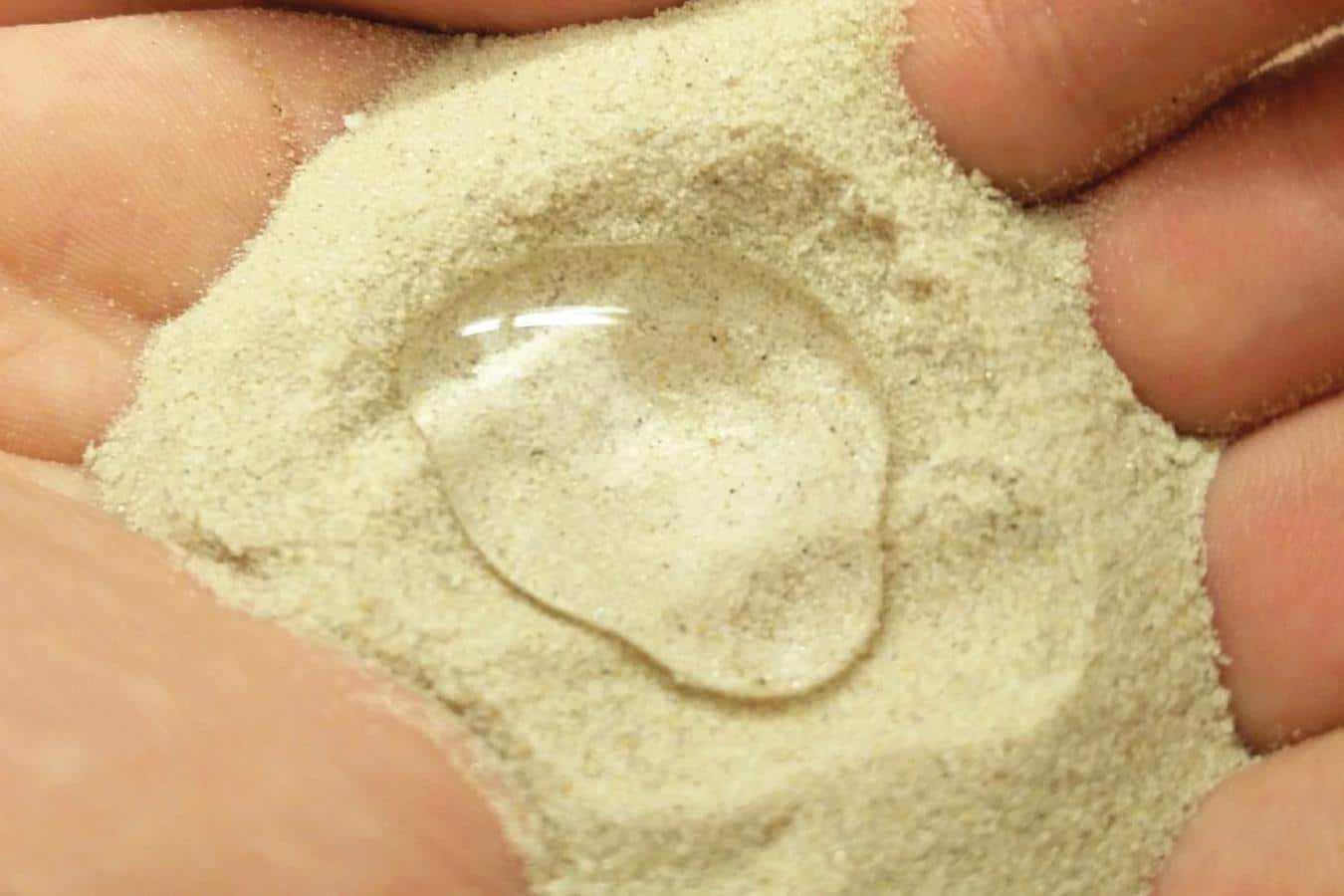 Waxed sand instead of plastic?  Farmers can get an alternative