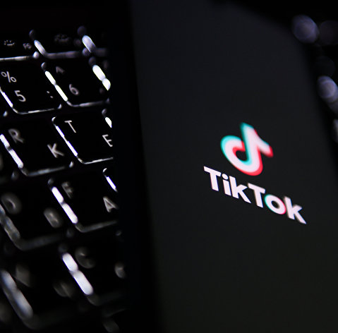 TikTok mobile app icon on mobile phone screen.