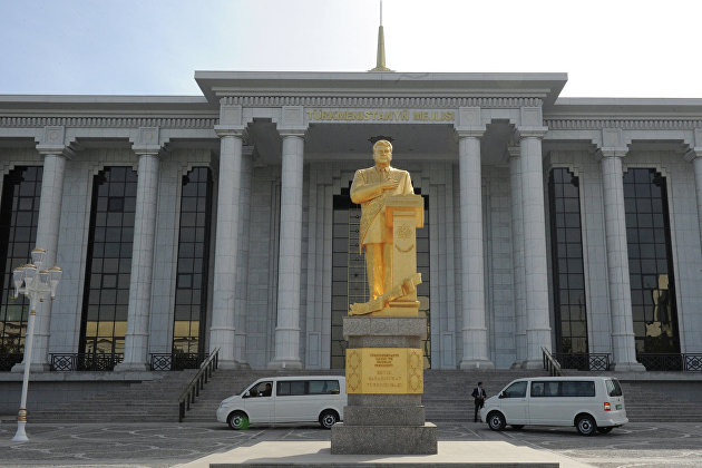 Monument to the first President of Turkmenistan Saparmurat Niyazov.  in Ashgabat